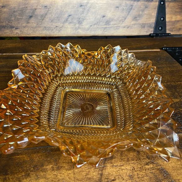 VTG FEDERAL GLASS YELLOW DIAMOND CUT DEPRESSION GLASS SQUARE CANDY TRINKET DISH - Picture 4 of 13